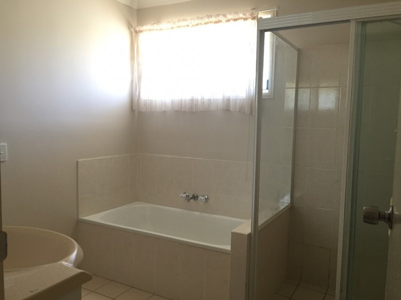 Burleigh Waters QLD 4220