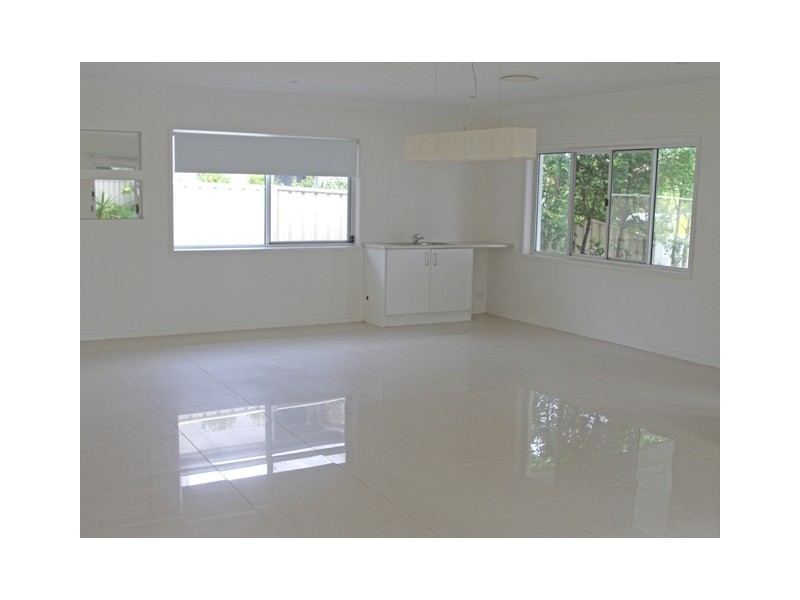 Burleigh Waters QLD 4220