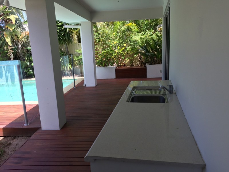 Burleigh Waters QLD 4220