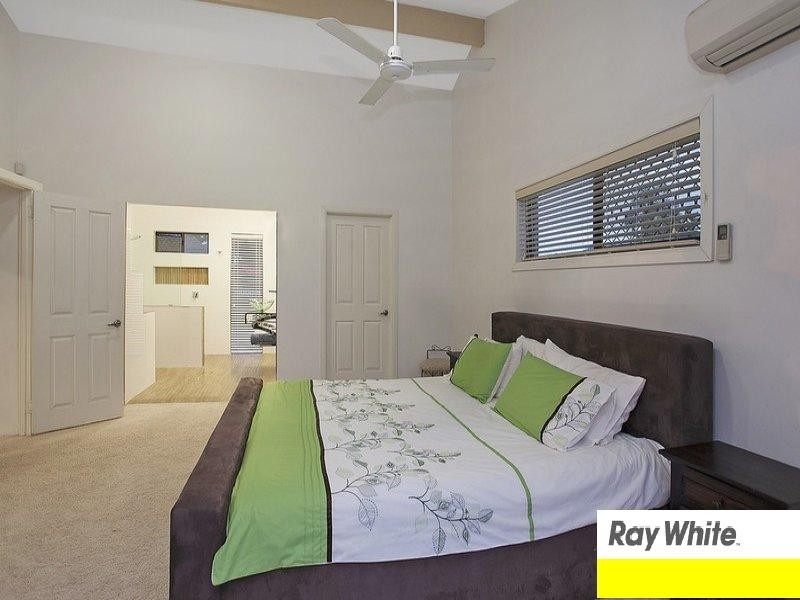 Burleigh Waters QLD 4220