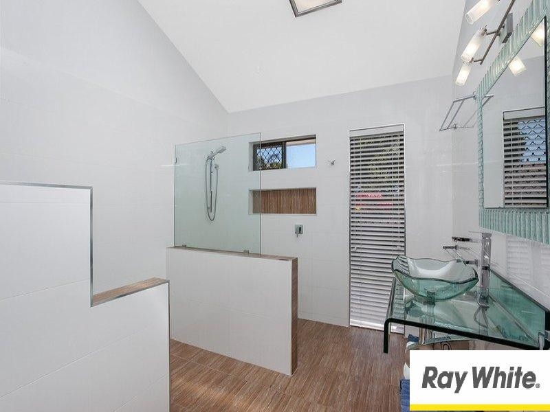 Burleigh Waters QLD 4220