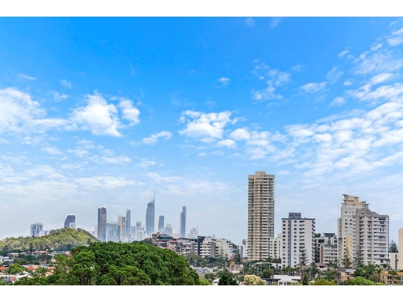7/29 West Street, Burleigh Heads QLD 4220