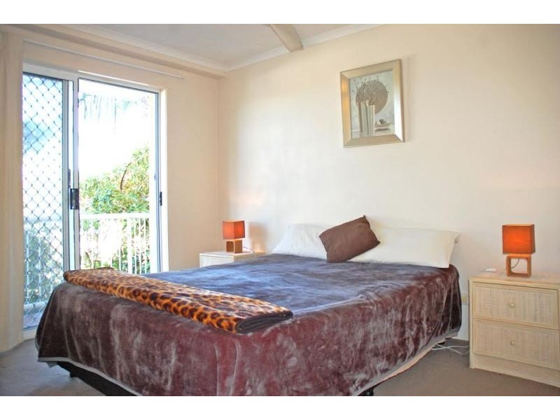7/16 Djerral Avenue, Burleigh Heads QLD 4220