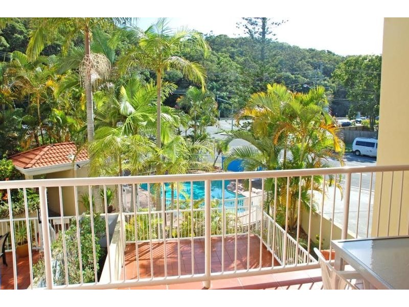 7/16 Djerral Avenue, Burleigh Heads QLD 4220