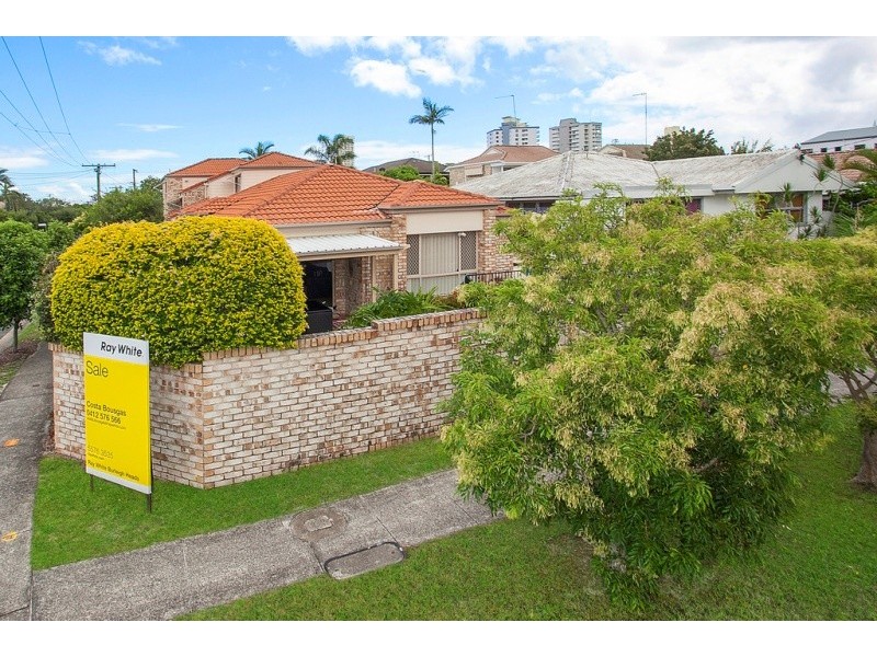 2/19 Cedar Court, Burleigh Heads QLD 4220