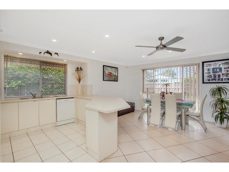 2/19 Cedar Court, Burleigh Heads QLD 4220