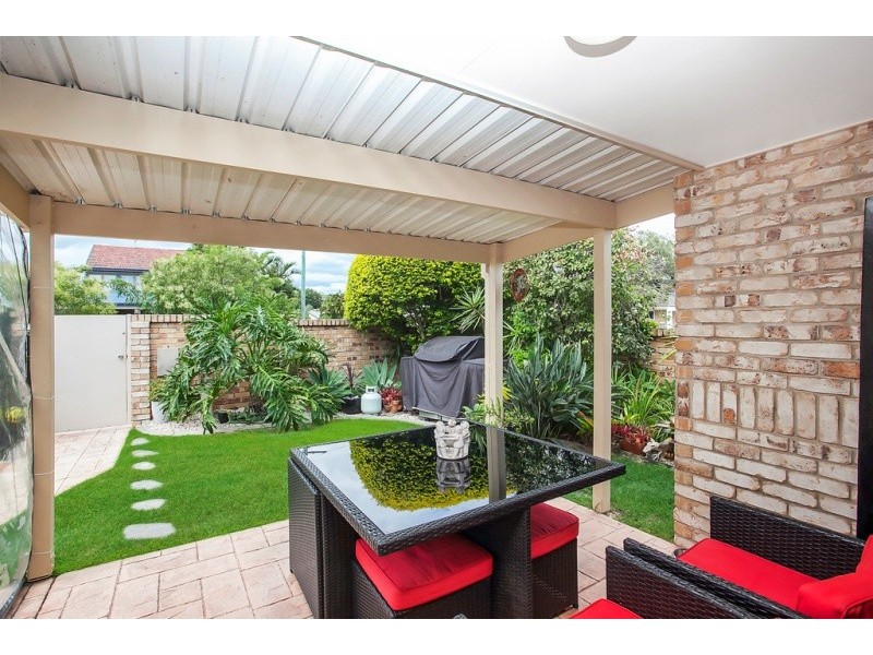 2/19 Cedar Court, Burleigh Heads QLD 4220