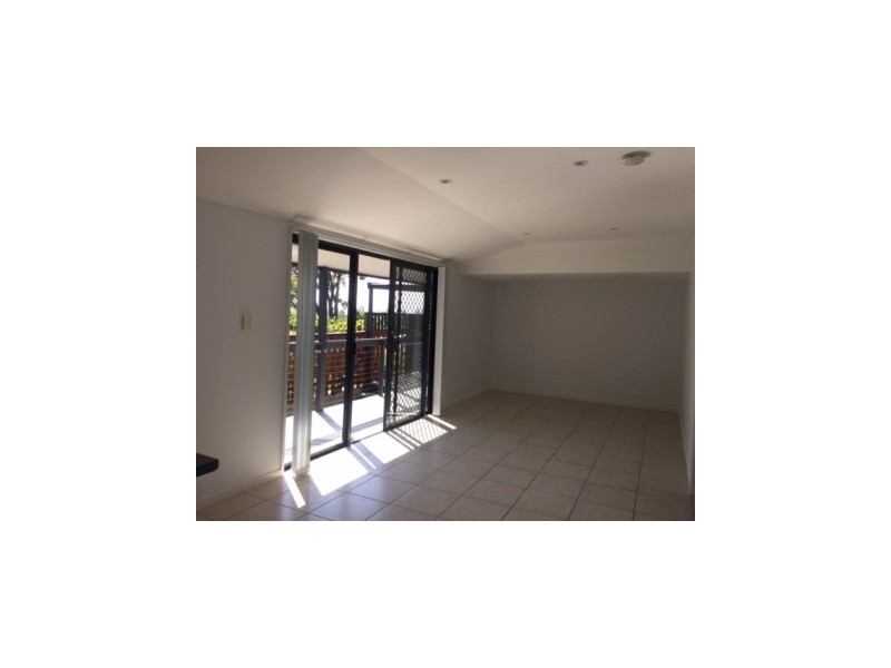 1/19 West Street, Burleigh Heads QLD 4220