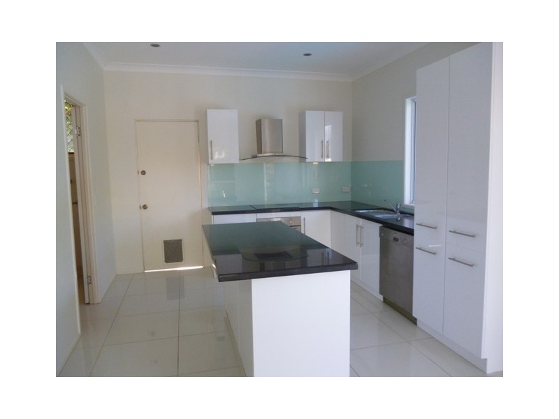 Burleigh Waters QLD 4220