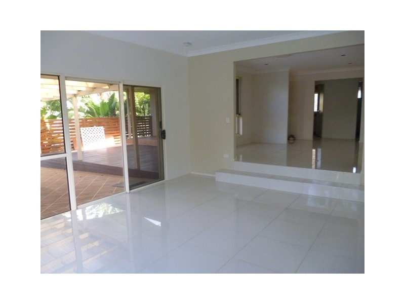 Burleigh Waters QLD 4220