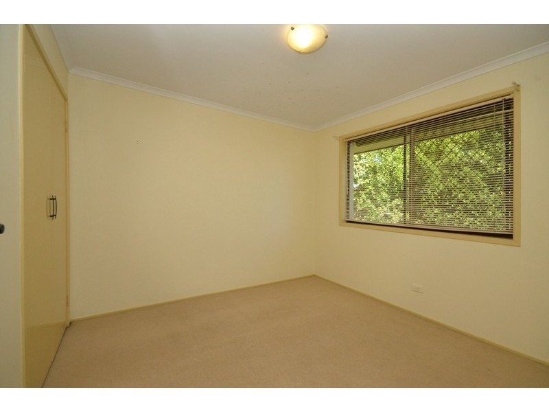 2 Emu Place, Burleigh Waters QLD 4220