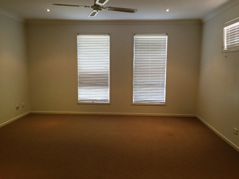 Varsity Lakes QLD 4227