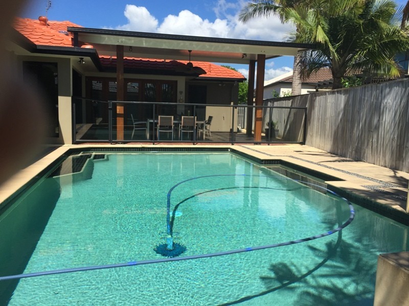 Burleigh Waters QLD 4220