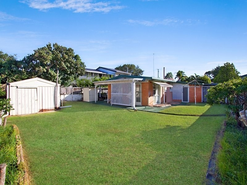 Broadbeach Waters QLD 4218