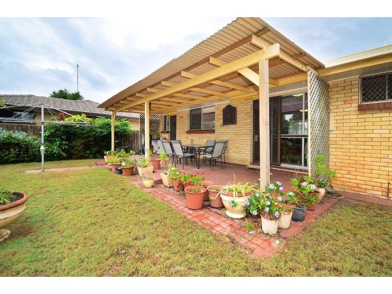 21 Birigun Street, Mermaid Waters QLD 4218