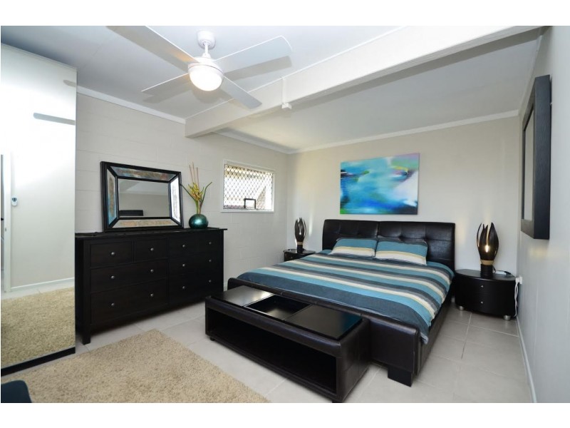 Burleigh Heads QLD 4220