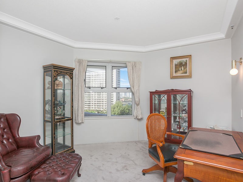 37/12 Commodore Drive, Surfers Paradise QLD 4217