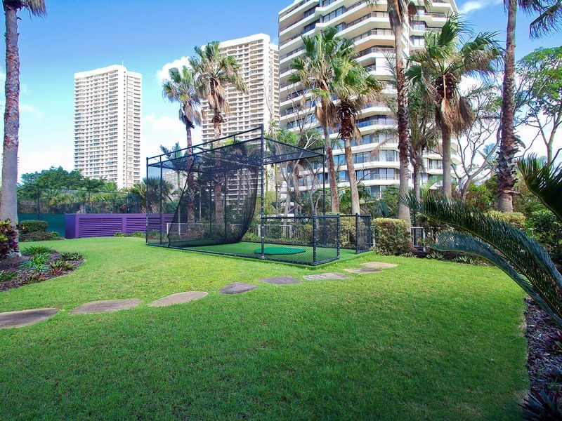 37/12 Commodore Drive, Surfers Paradise QLD 4217