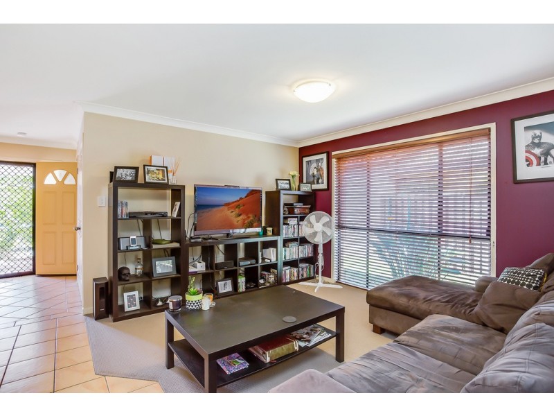 40 Gardendale Crescent, Burleigh Waters QLD 4220