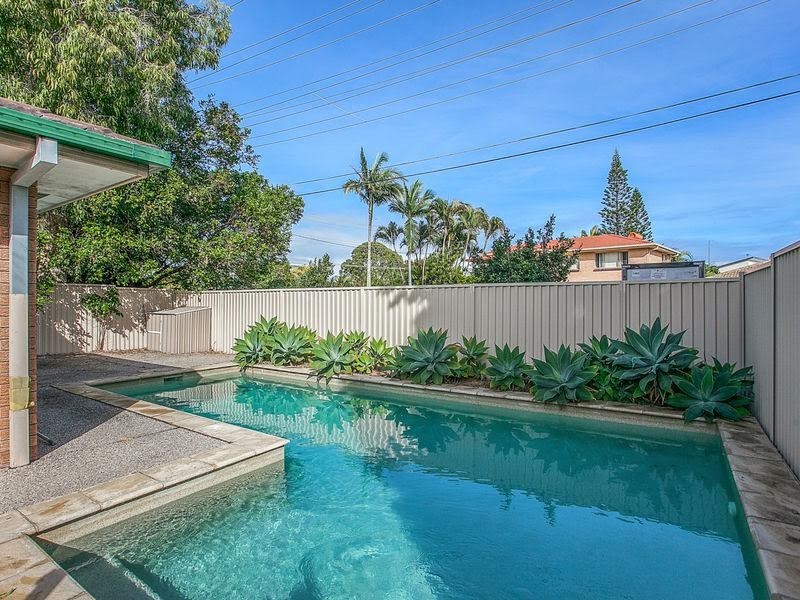 3 Aruma Avenue, Burleigh Waters QLD 4220
