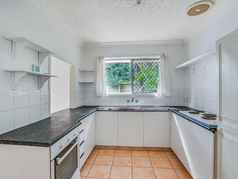 3 Aruma Avenue, Burleigh Waters QLD 4220