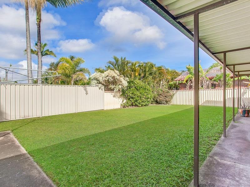 64 Christine Avenue, Burleigh Waters QLD 4220