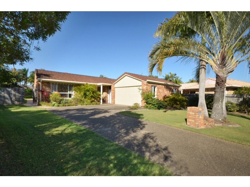 7 Lapwing Place, Burleigh Waters QLD 4220