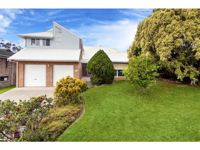 18 Ocean Drive, Safety Beach NSW 2456