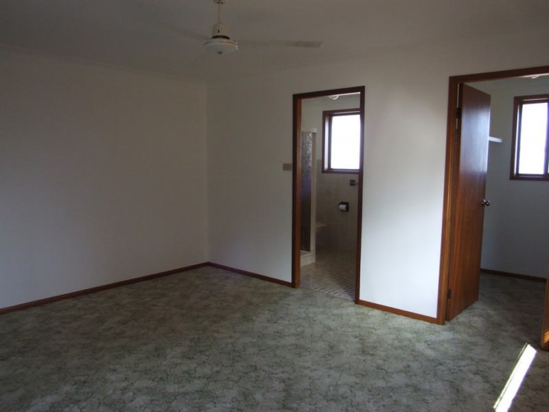 2 Malcolm Place, Coffs Harbour NSW 2450