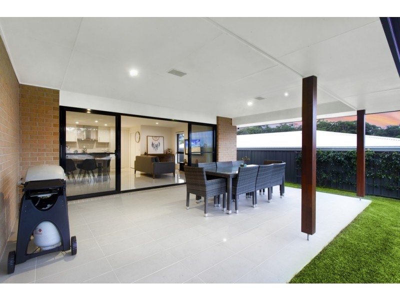 7 Seashore Place, Sandy Beach NSW 2456