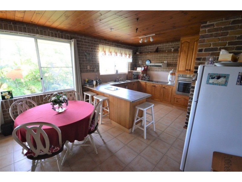 5 Mount Pleasant Drive, North Boambee Valley NSW 2450