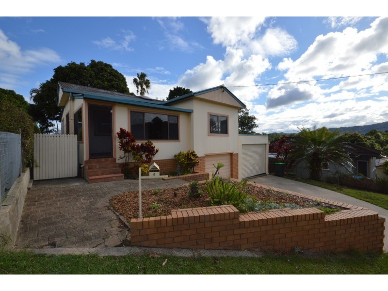 4 Mavis Street, Coffs Harbour NSW 2450