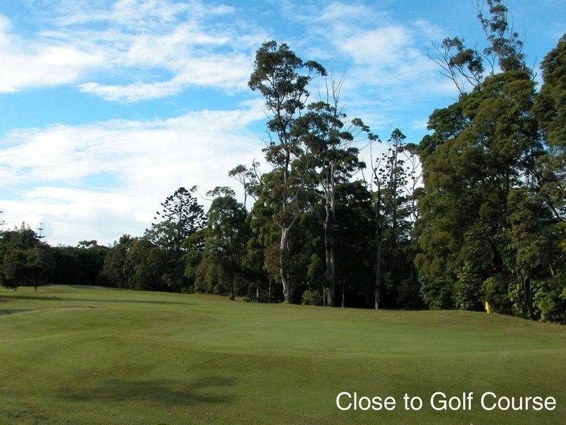 16 Lakeside Drive, Sapphire Beach NSW 2450