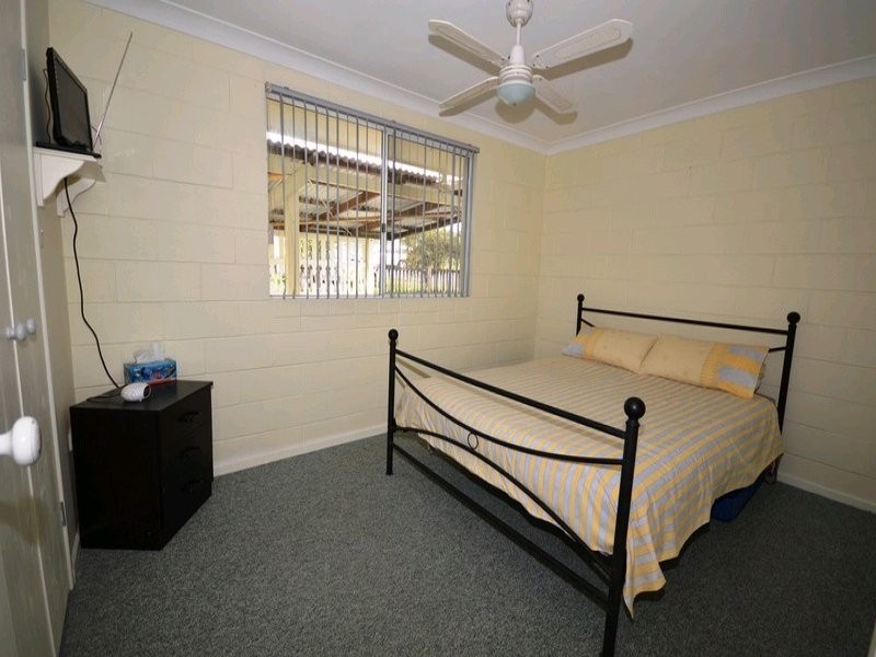 1 Lorne Street, Lowanna NSW 2450