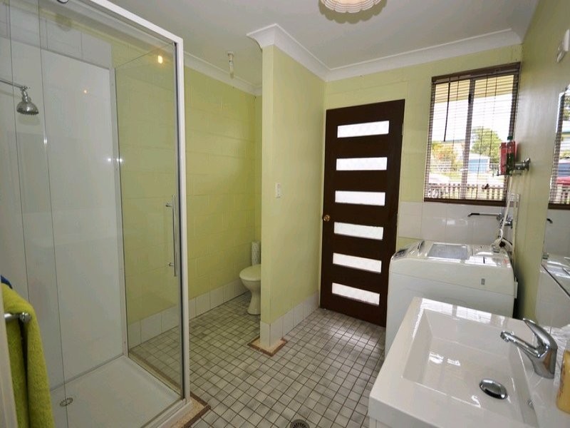 1 Lorne Street, Lowanna NSW 2450