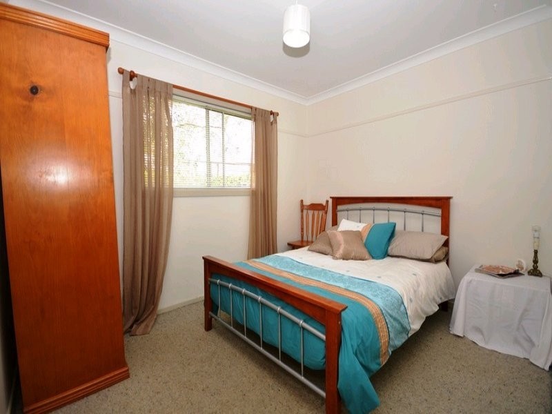 95 Pine Avenue, Ulong NSW 2450