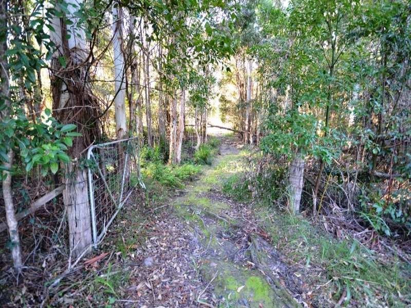 24 Butlers Road, Bonville NSW 2441