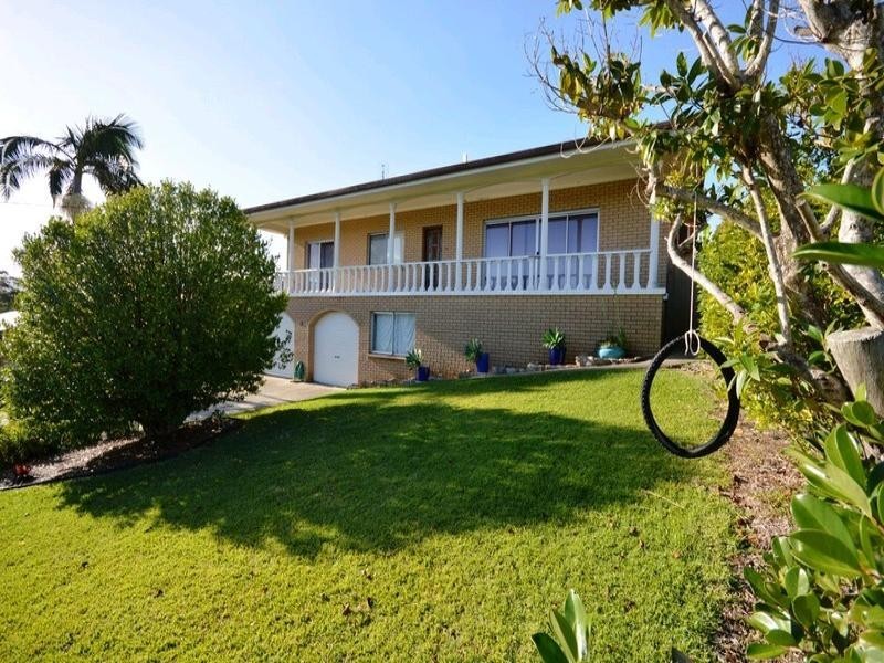 12 Cunningham Crescent, Sawtell NSW 2452