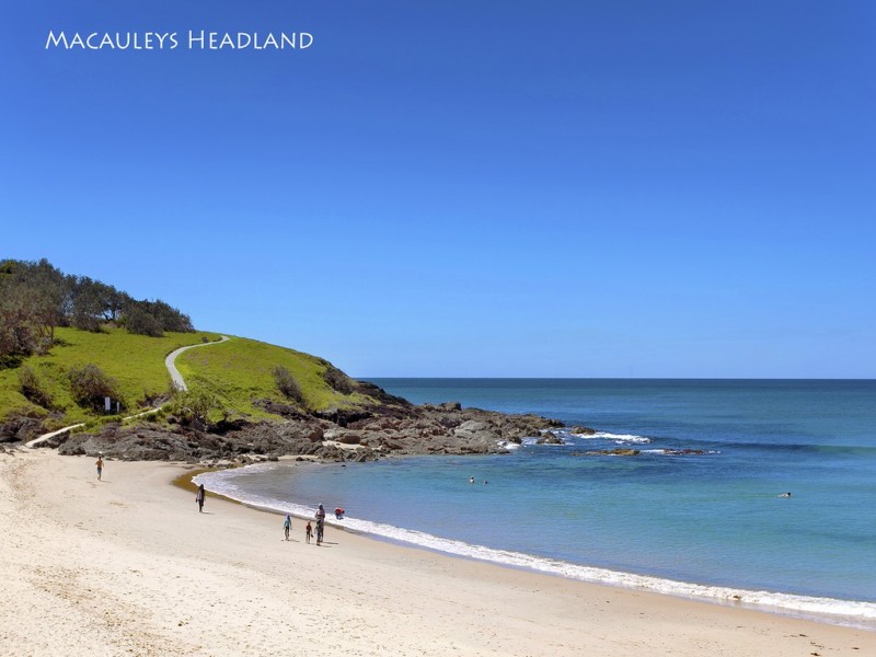 2/28 Karuah Avenue, Coffs Harbour NSW 2450