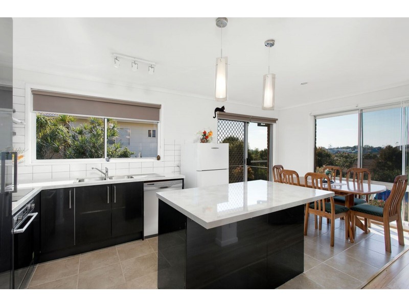 33 Barnes Street, Woolgoolga NSW 2456