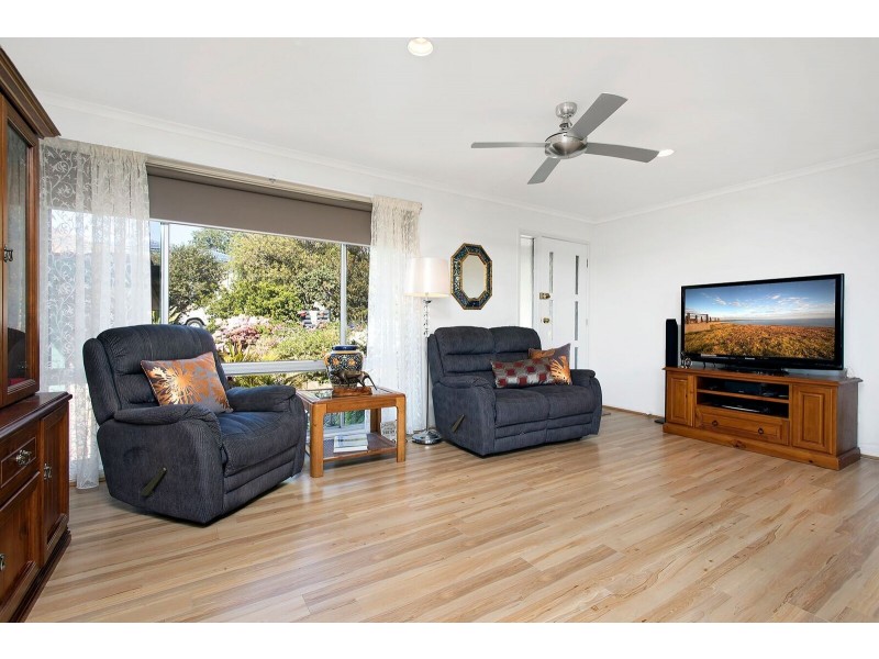 33 Barnes Street, Woolgoolga NSW 2456