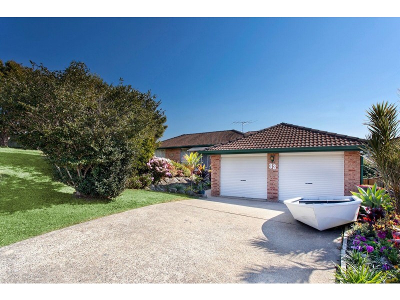 33 Barnes Street, Woolgoolga NSW 2456