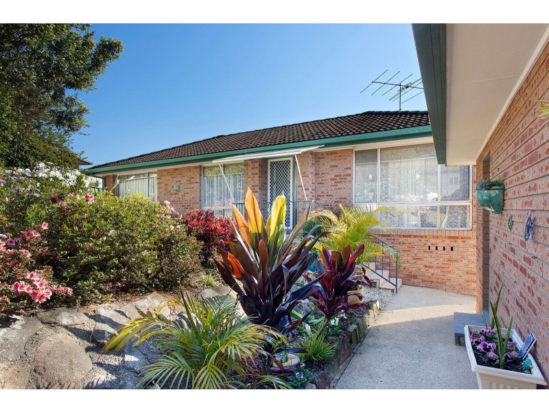 33 Barnes Street, Woolgoolga NSW 2456