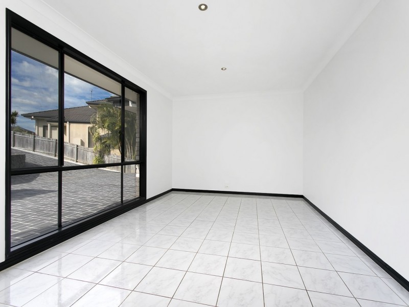 13 Grasslands Close, Coffs Harbour NSW 2450