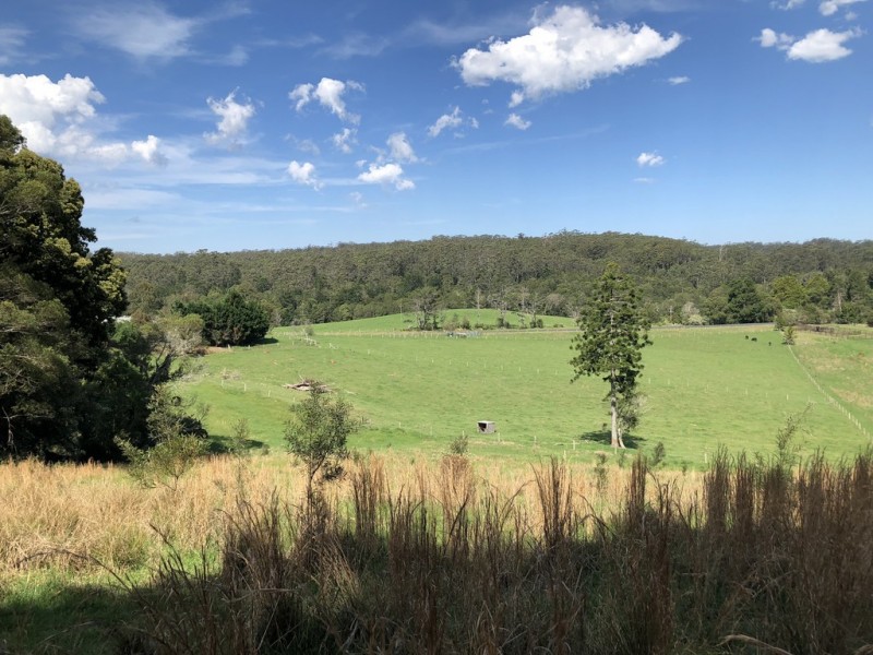 61 Lowanna Road, Lowanna NSW 2450