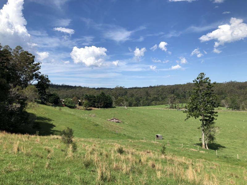 61 Lowanna Road, Lowanna NSW 2450