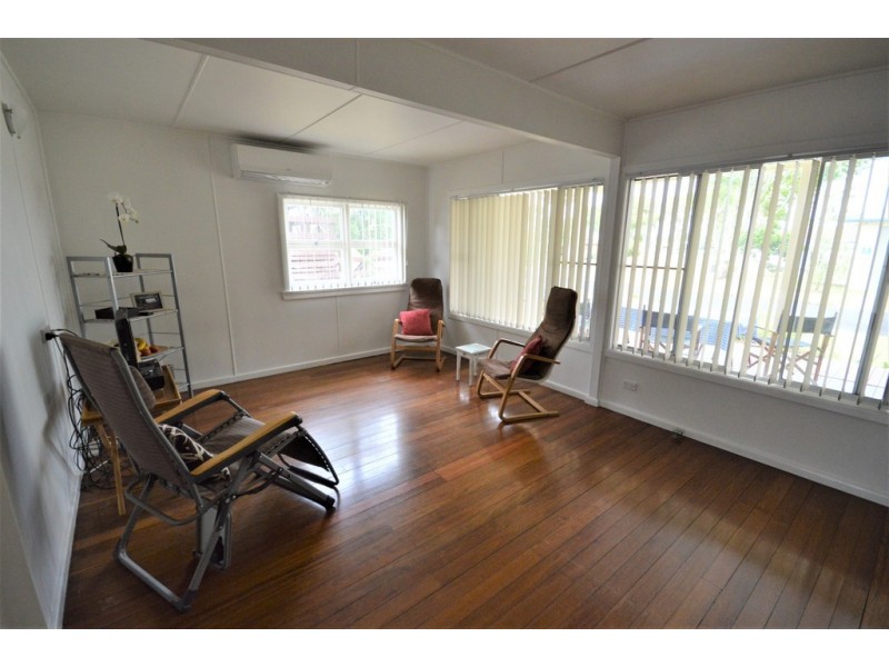 6 Rowley Street, Mylestom NSW 2454