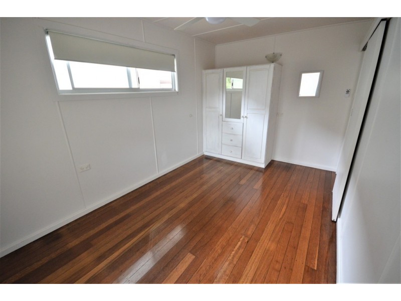 6 Rowley Street, Mylestom NSW 2454