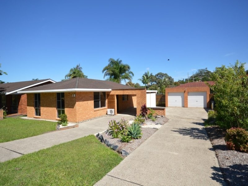 16 Taloumbi Road, Coffs Harbour NSW 2450