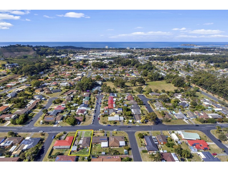 16 Taloumbi Road, Coffs Harbour NSW 2450